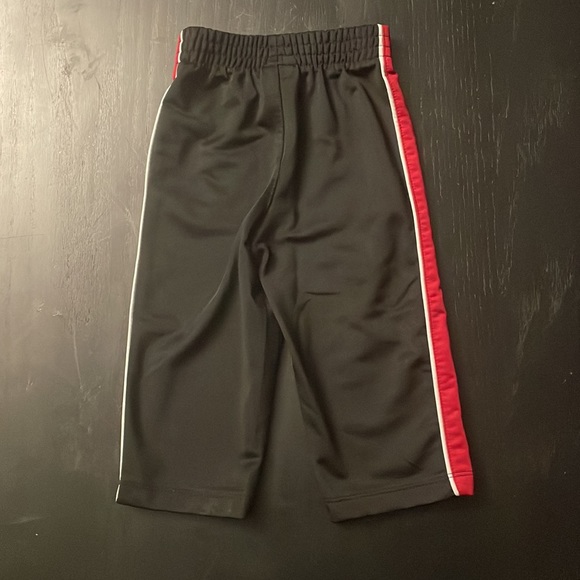 Nike sweatpants size 18M - Picture 2 of 4